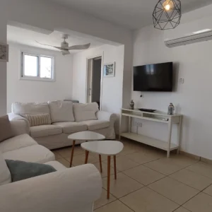 2 Bedroom Apartment for Sale in Paphos – Universal