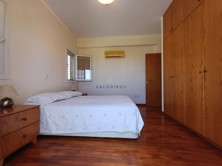 3 Bedroom House for Sale in Pervolia Larnacas