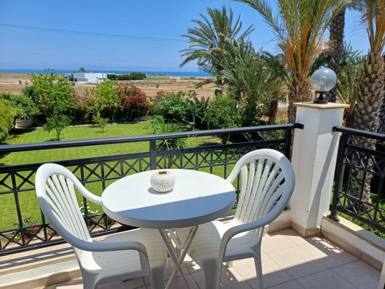 3 Bedroom House for Sale in Pervolia Larnacas