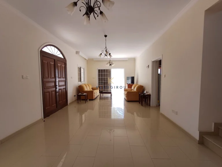 3 Bedroom House for Sale in Pervolia Larnacas