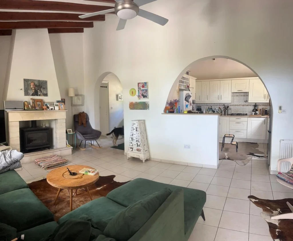 3 Bedroom House for Sale in Tala, Paphos District