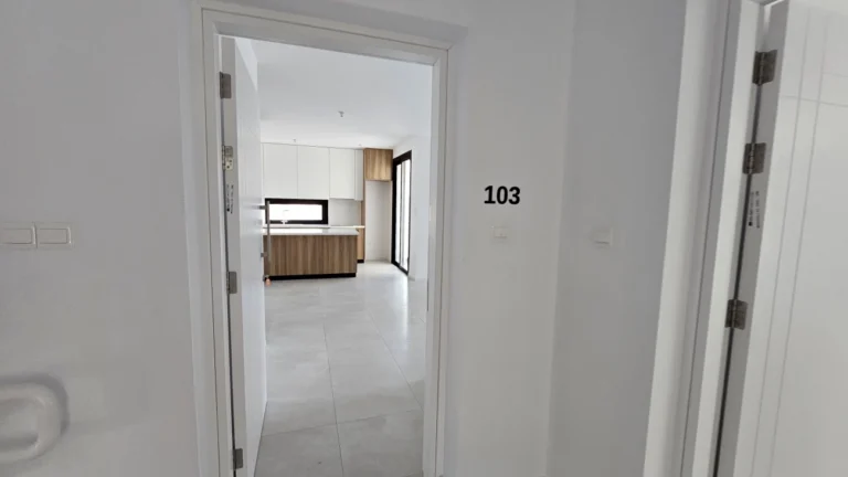 2 Bedroom Apartment for Sale in Paphos – Universal
