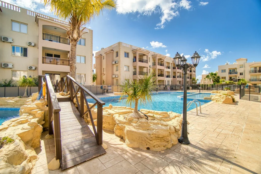 2 Bedroom Apartment for Sale in Tombs Of the Kings, Paphos District