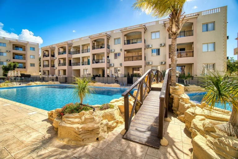 2 Bedroom Apartment for Sale in Tombs Of the Kings, Paphos District