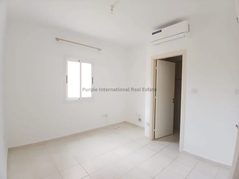 3 Bedroom Apartment for Sale in Paphos – Universal