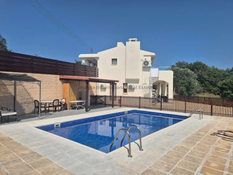 4 Bedroom House for Rent in Tsada, Paphos District