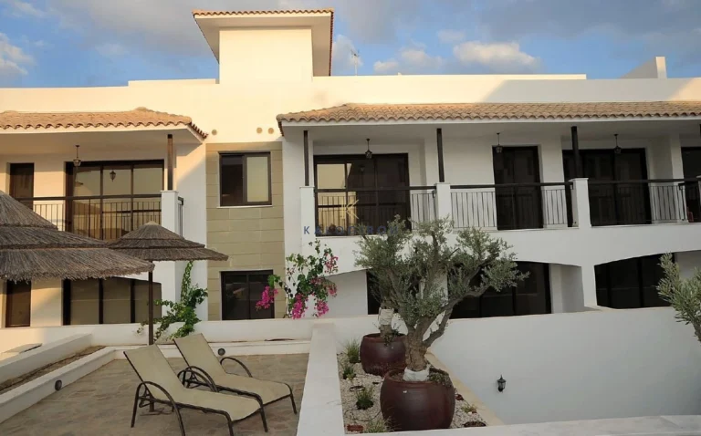 2 Bedroom Apartment for Rent in Tersefanou, Larnaca District
