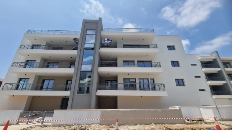 3 Bedroom Apartment for Sale in Paphos – Universal