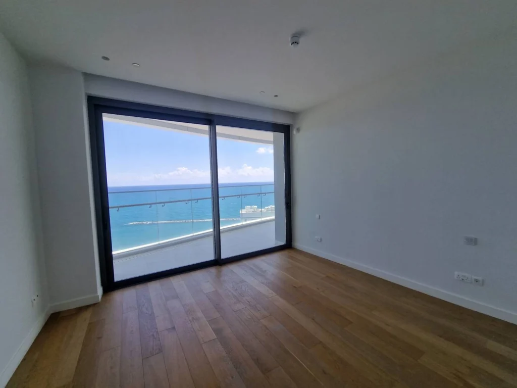4 Bedroom Apartment for Sale in Germasogeia, Limassol District