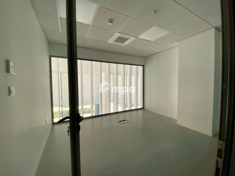 811m² Commercial for Rent in Nicosia District