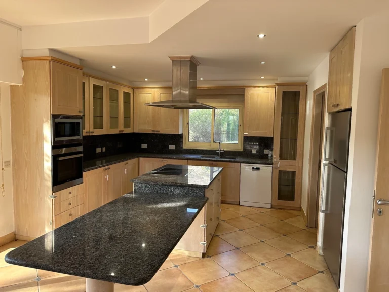 5 Bedroom House for Sale in Agios Tychonas, Limassol District