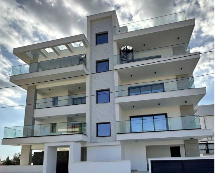 Buy Apartments in Limassol: Benefits of a Data-Driven Marketplace