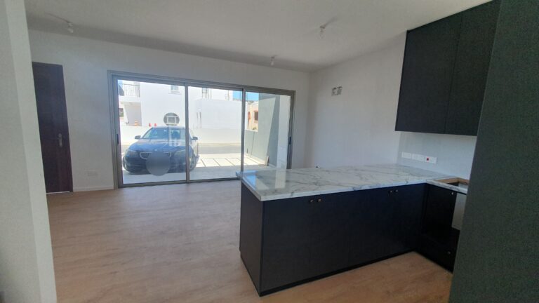 2 Bedroom Apartment for Rent in Geroskipou, Paphos District