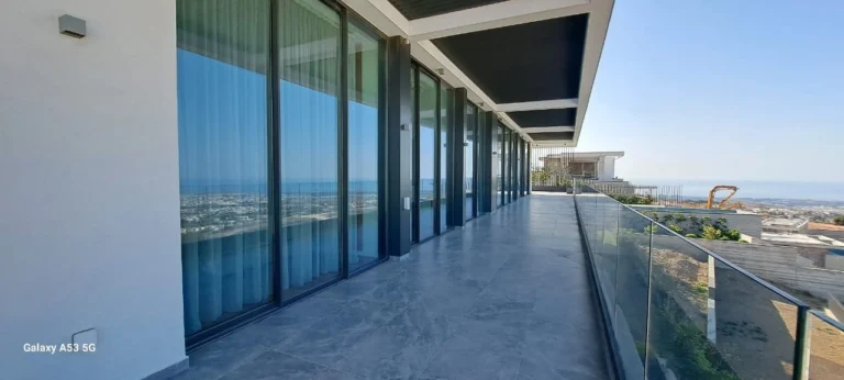 6+ Bedroom House for Sale in Armou, Paphos District