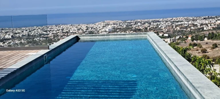 6+ Bedroom House for Sale in Armou, Paphos District