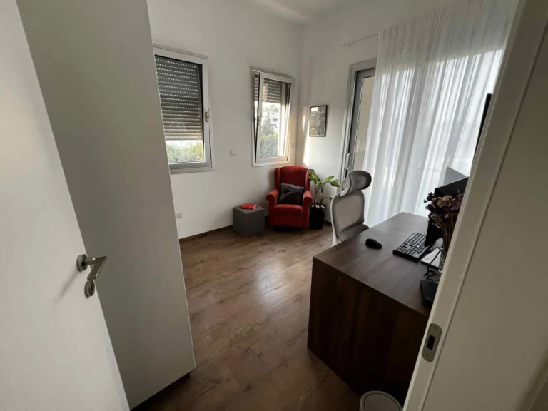 2 Bedroom Apartment for Sale in Agios Tychonas, Limassol District