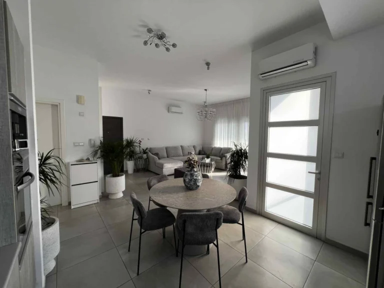 2 Bedroom Apartment for Sale in Agios Tychonas, Limassol District