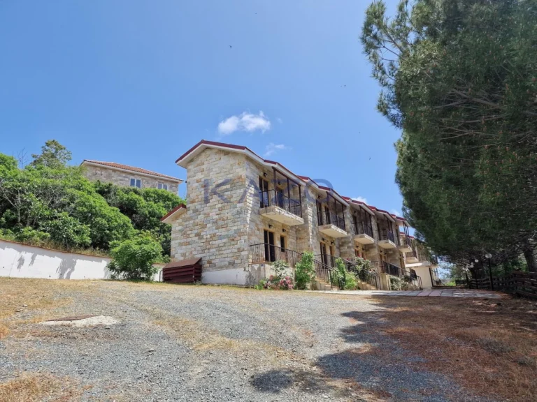 805m² Commercial for Sale in Limassol District