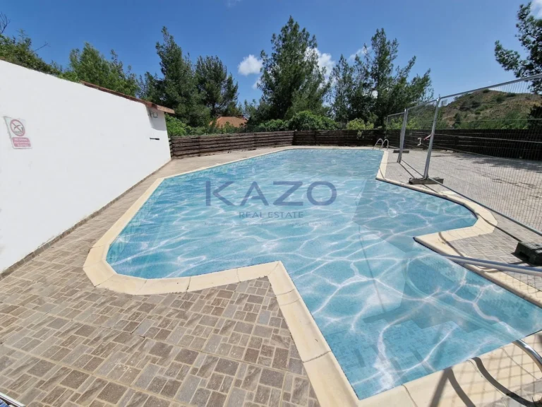 805m² Commercial for Sale in Limassol District