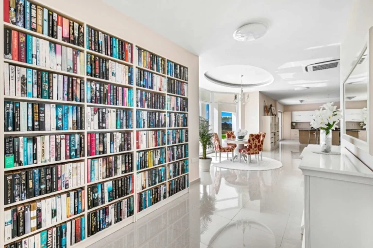 4 Bedroom House for Sale in Peyia, Paphos District