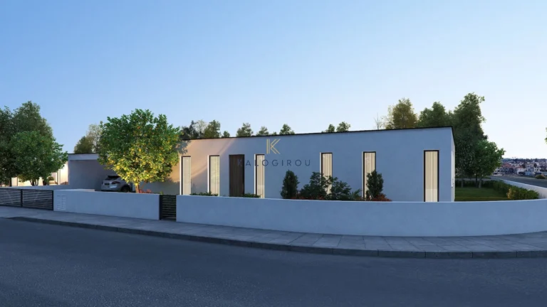 4 Bedroom House for Sale in Pervolia Larnacas