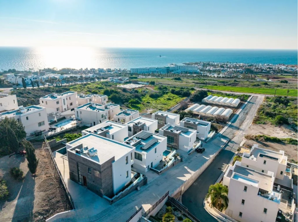 3 Bedroom House for Sale in Chlorakas, Paphos District