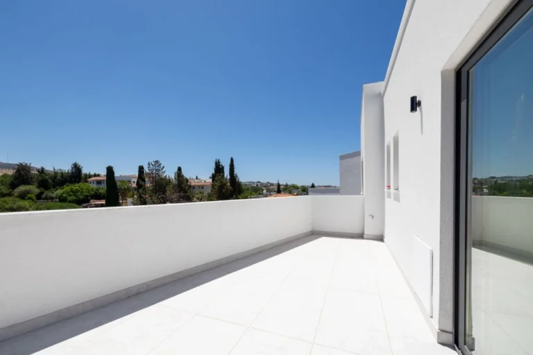 2 Bedroom Apartment for Sale in Konia, Paphos District