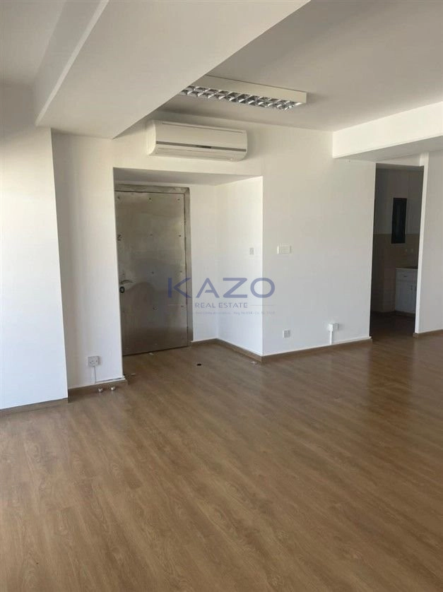 3000m² Building for Sale in Limassol District