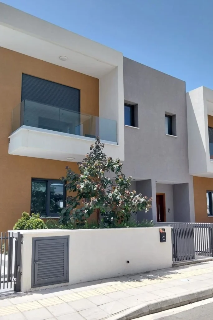2 Bedroom House for Sale in Germasogeia, Limassol District