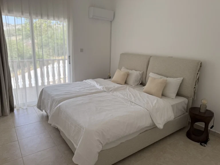 5 Bedroom House for Sale in Tala, Paphos District