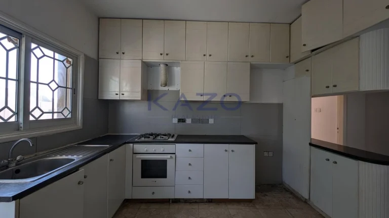362m² Building for Sale in Nicosia – Kaimakli