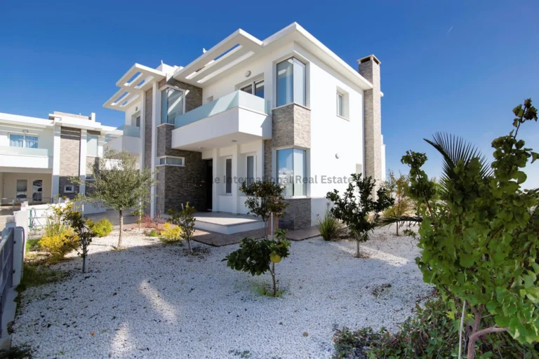 4 Bedroom House for Sale in Paralimni, Famagusta District