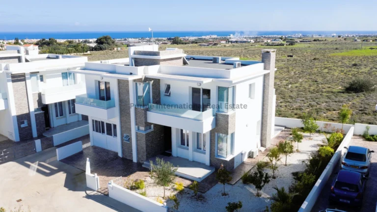 4 Bedroom House for Sale in Paralimni, Famagusta District