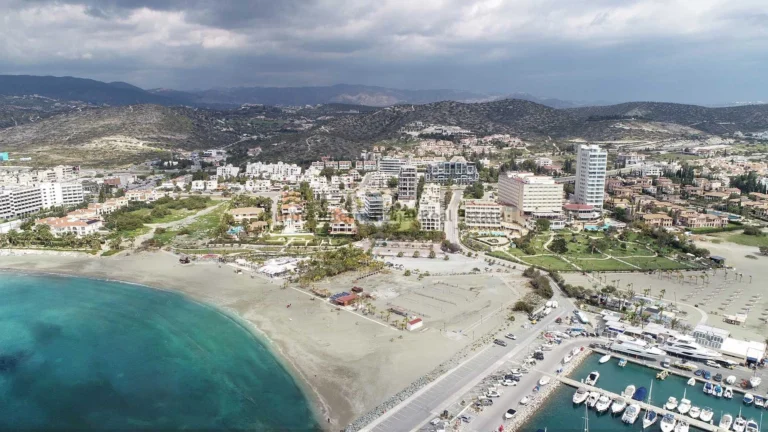 3 Bedroom Apartment for Sale in Parekklisia, Limassol District