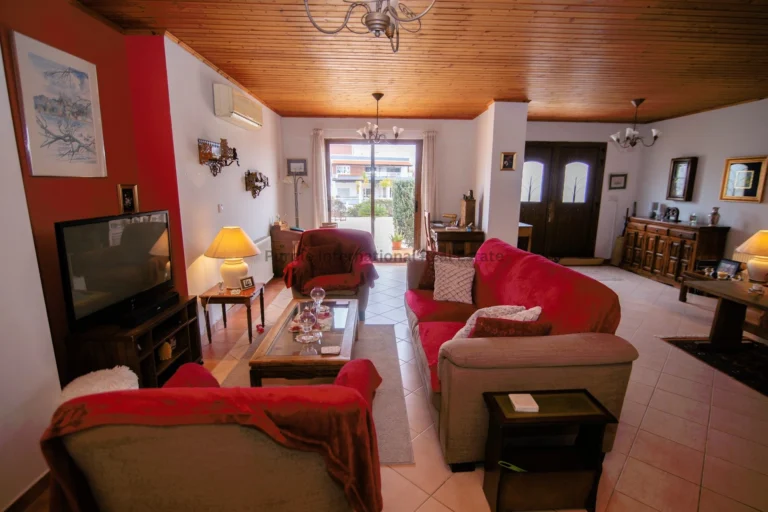 3 Bedroom House for Sale in Moni, Limassol District