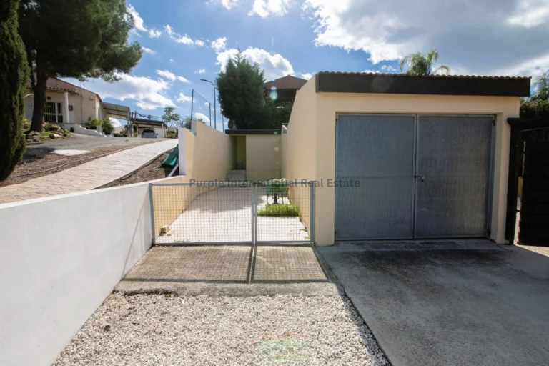 3 Bedroom House for Sale in Moni, Limassol District