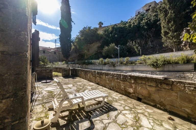 2 Bedroom House for Sale in Tochni, Larnaca District