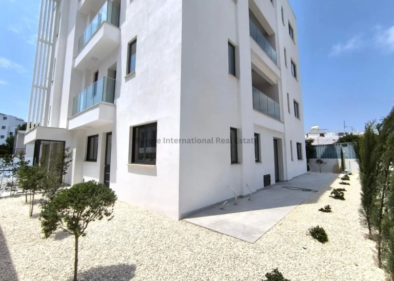 2 Bedroom Apartment for Sale in Paphos – Universal