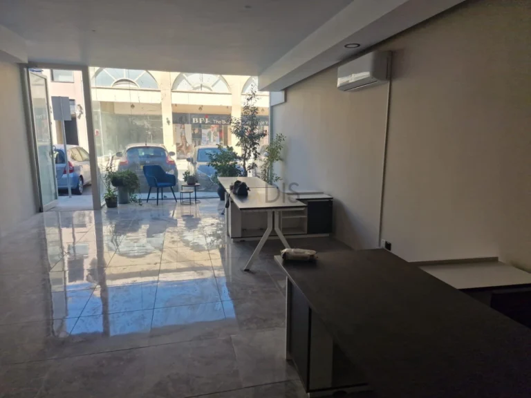 250m² Office for Rent in Limassol District