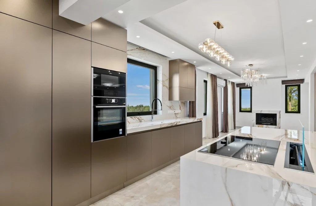 5 Bedroom House for Sale in Kouklia, Paphos District