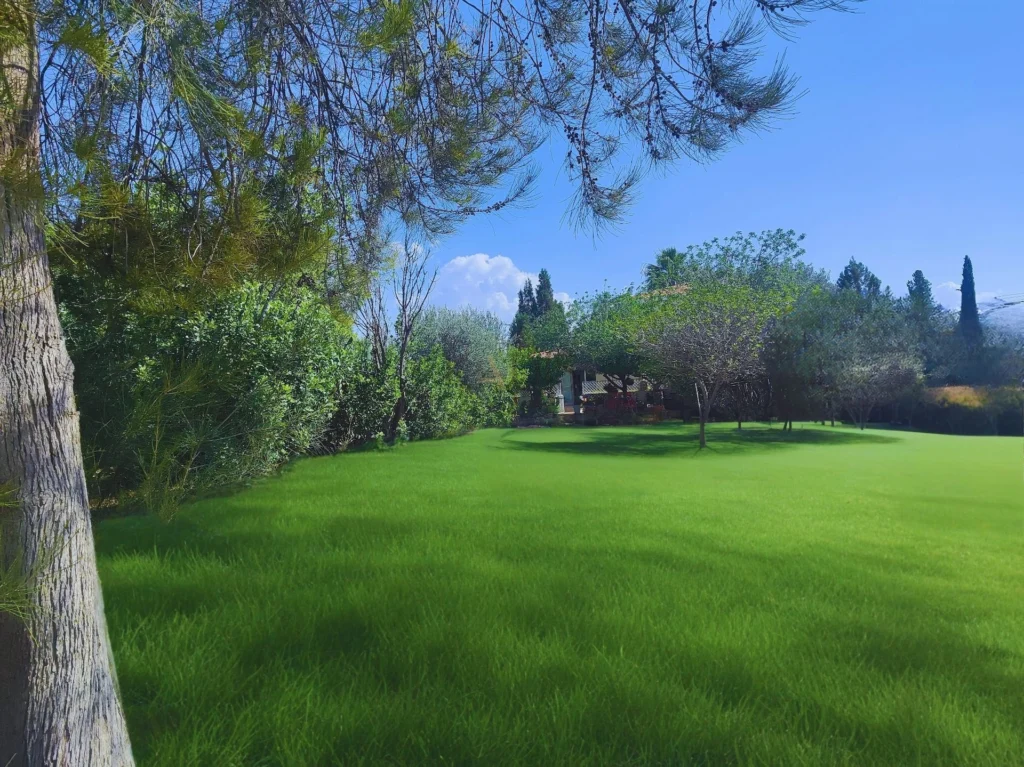 4 Bedroom House for Sale in Engomi, Nicosia District