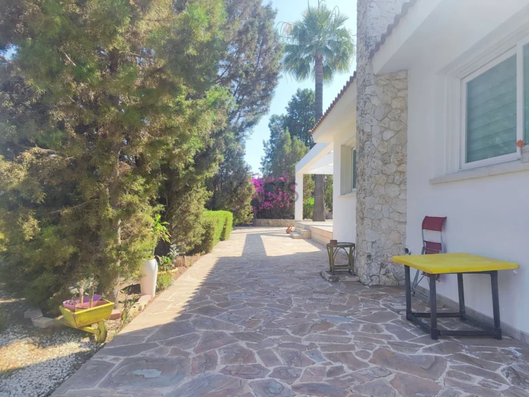 4 Bedroom House for Sale in Engomi, Nicosia District