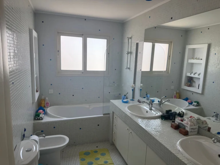 3 Bedroom House for Sale in Limassol – Mesa Geitonia