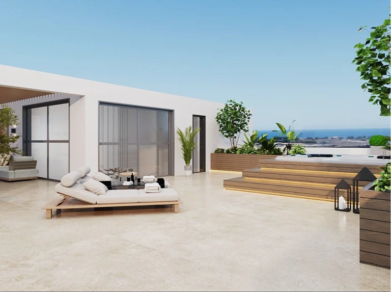 5 Bedroom Apartment for Sale in Tombs Of the Kings, Paphos District