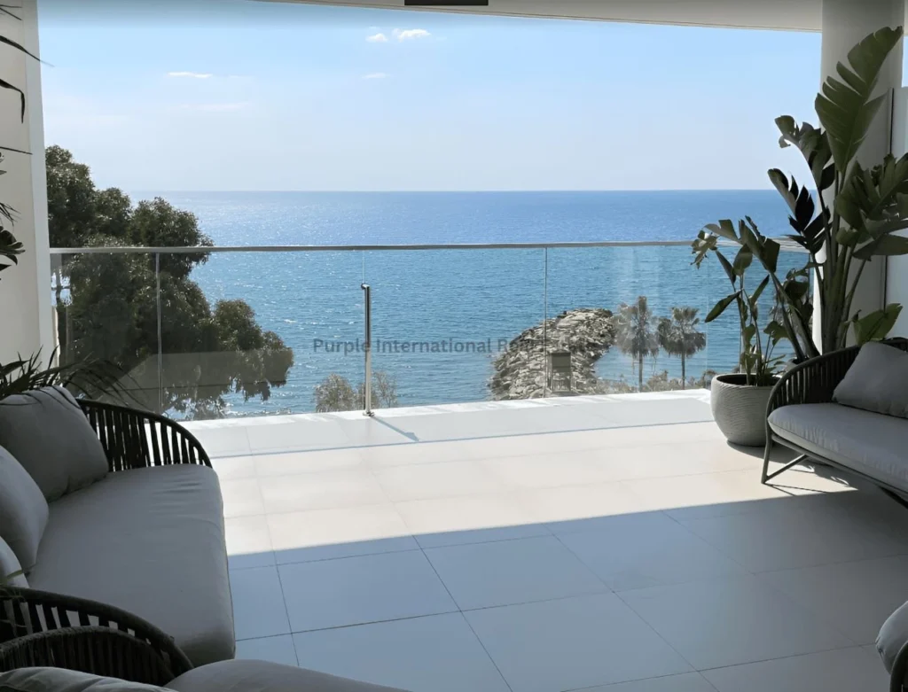 4 Bedroom Apartment for Rent in Agios Tychonas, Limassol District