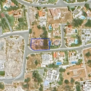 838m² Plot for Sale in Agios Tychonas, Limassol District