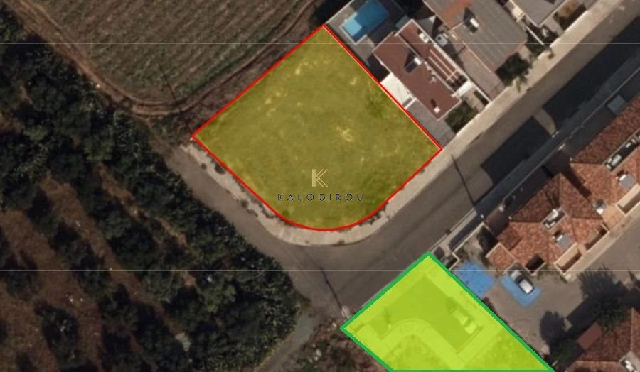 533m² Plot for Sale in Pervolia Larnacas