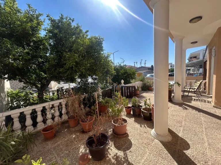 3 Bedroom House for Sale in Aradippou, Larnaca District