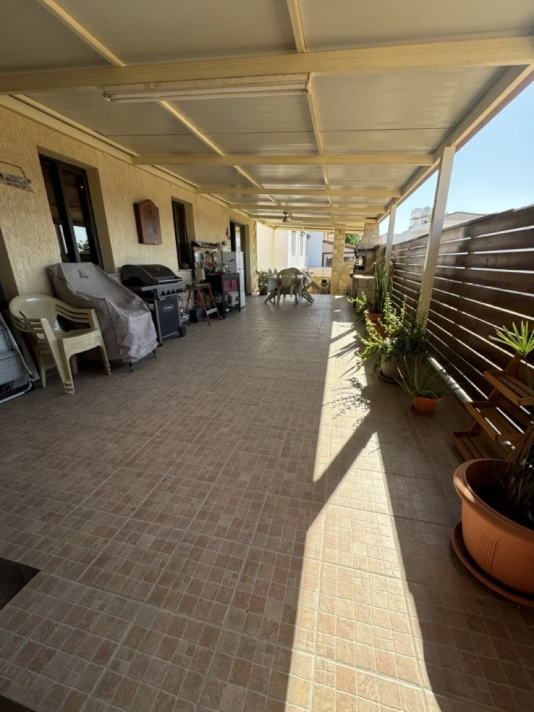 4 Bedroom House for Rent in Ypsonas, Limassol District