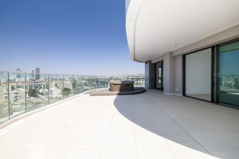4 Bedroom Apartment for Sale in Limassol District